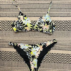 Floral two-piece bikini top and bottom